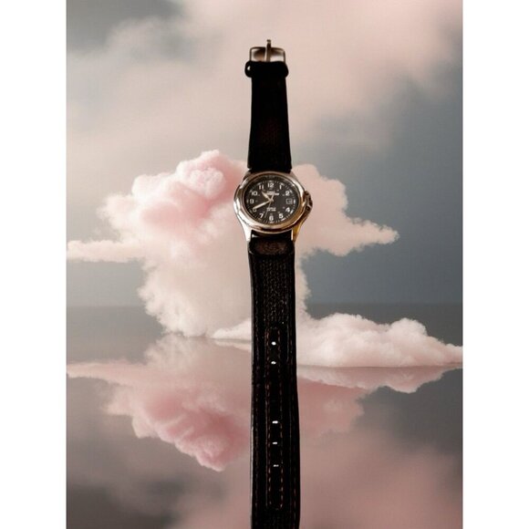 WomenTimex Expedition Indiglo WR 50M Watch Brown Buckle Leather Fabric Band - Picture 4 of 6